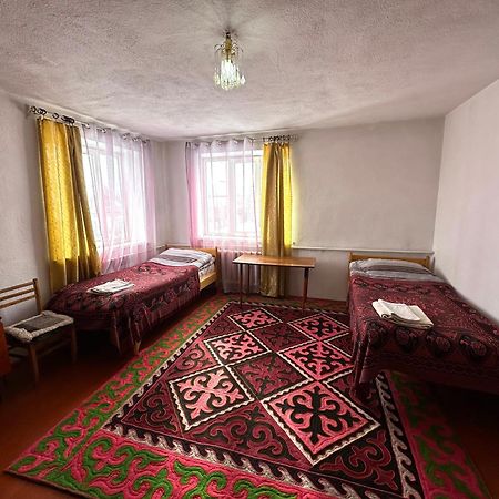 Kayyr Guest House Orgochor Bagian luar foto