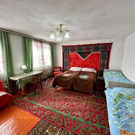 Kayyr Guest House Orgochor Bagian luar foto